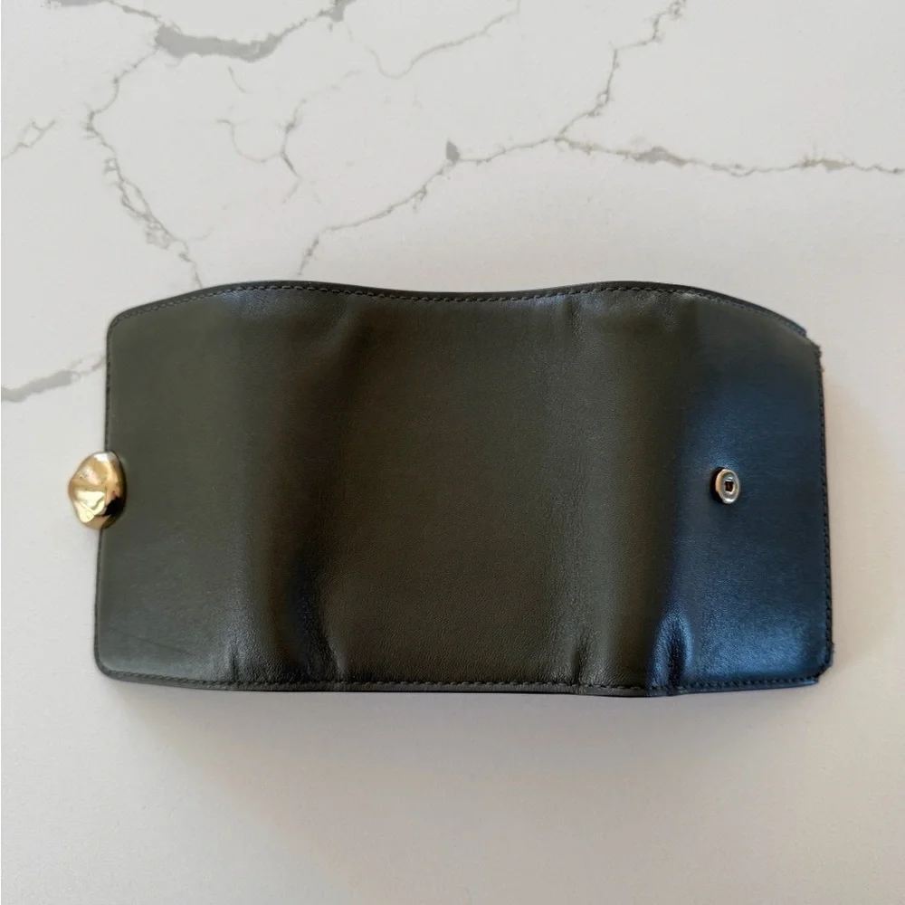 Madewell Sculpted Metal Trifold Wallet (Olive) - Picture 6 of 6